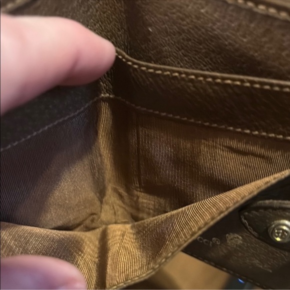 Gucci Small Vintage Wallet with Iconic Stripe - Picture 4 of 6